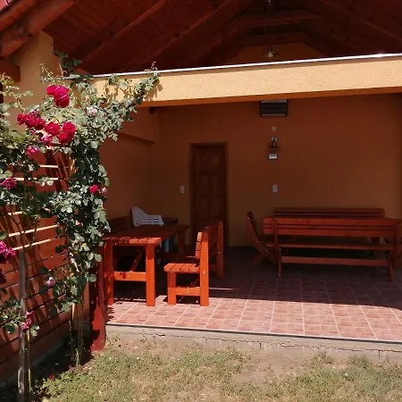 Apartment Erzsebet Apartman