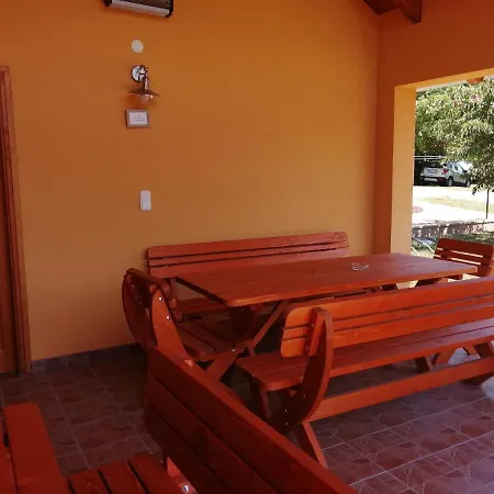 Erzsebet Apartman *
